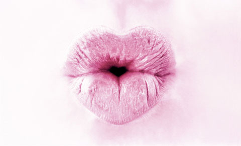 Clique na imagem para enviar o postal: Beijo-Coração