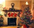 Clique na imagem para enviar o postal: Lareira e Árvore de Natal 
